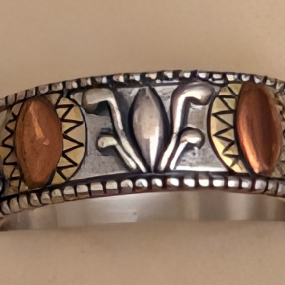 Carolyn Pollack Jewelry - Carolyn Pollack Handcrafted Tri-Tone Floral Band Ring - Silver, Gold & Copper